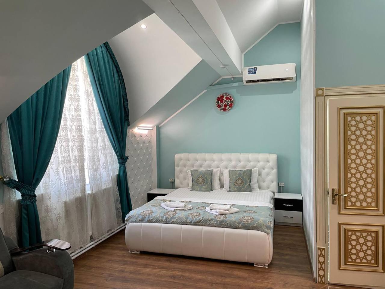 Eurasia Business Hotel Buxoro Ngoại thất bức ảnh