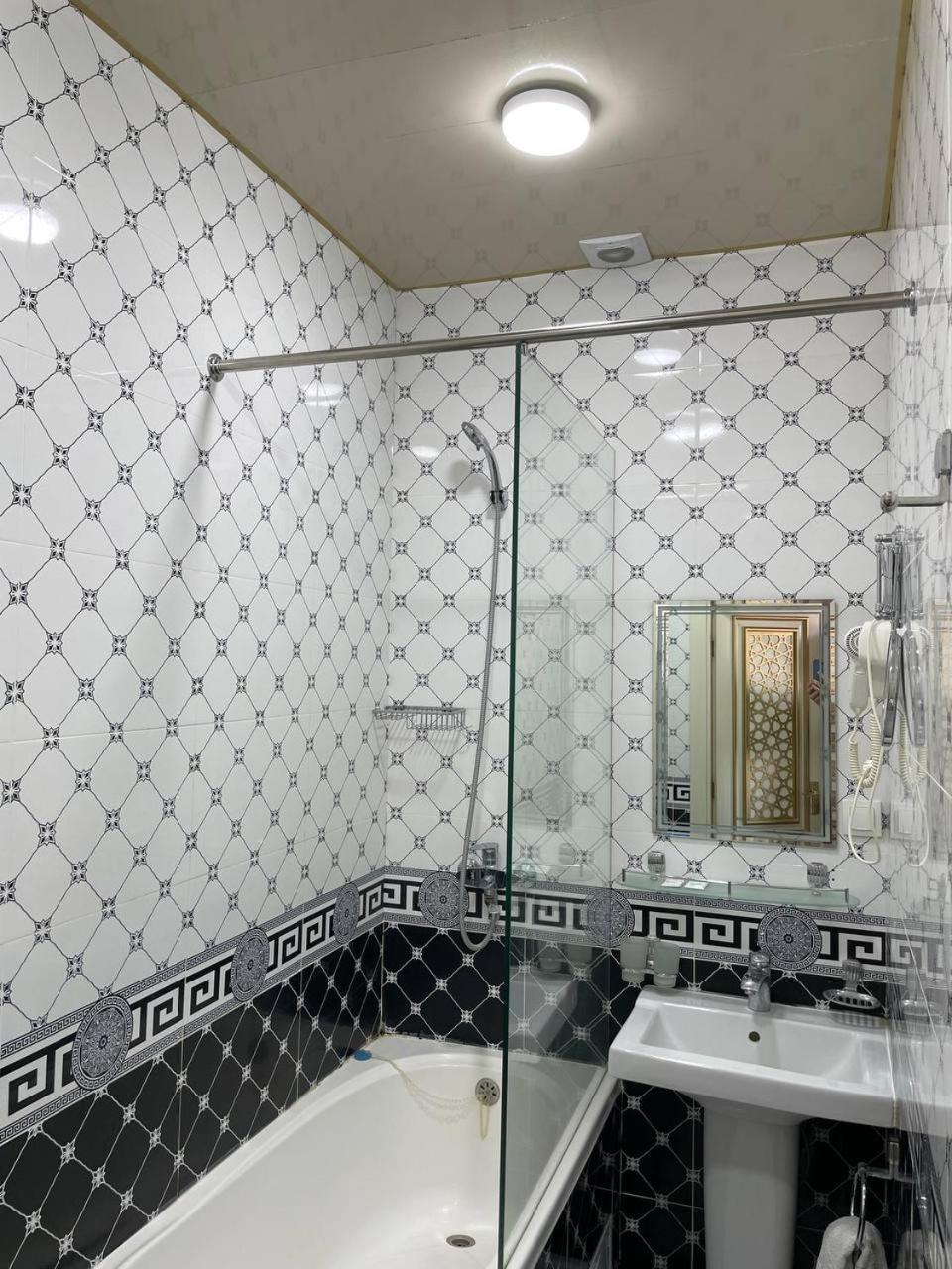 Eurasia Business Hotel Buxoro Ngoại thất bức ảnh