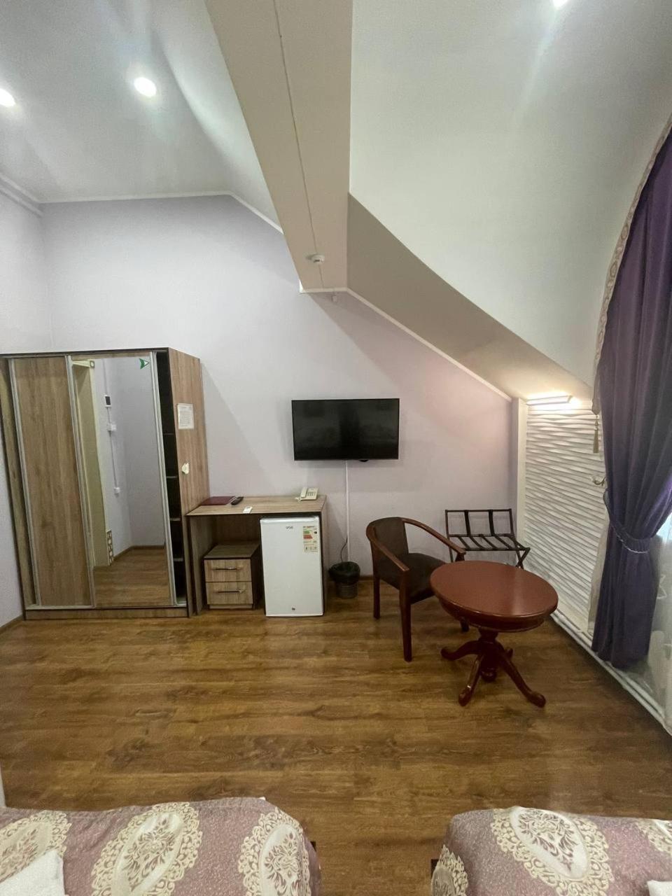 Eurasia Business Hotel Buxoro Ngoại thất bức ảnh
